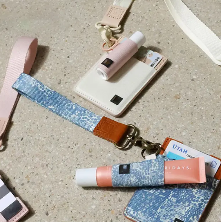 Custom Logo Lanyard & Keychain